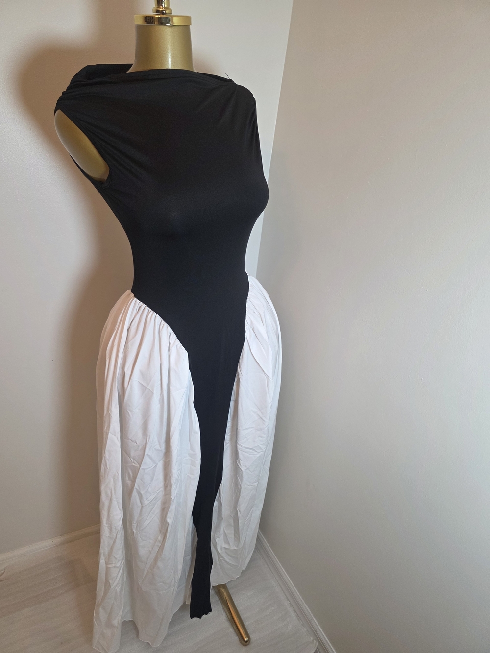 Black & White One Shoulder High Low Maxi Dress Size M